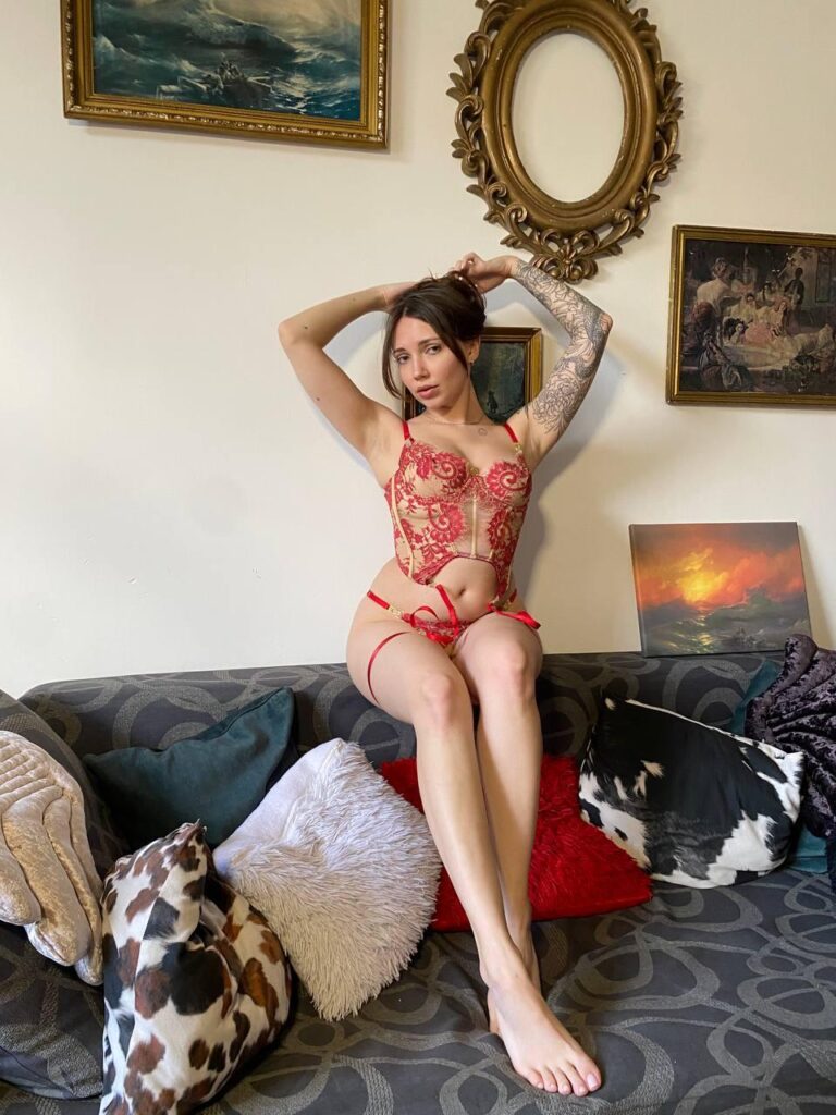 Shiny_Lily Chaturbate profile